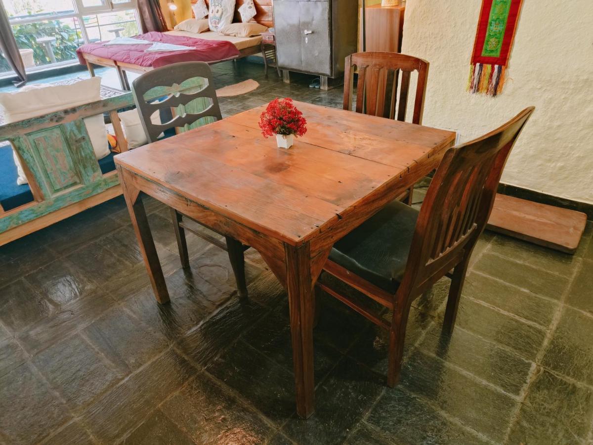 Independent Mud House Studio 맥그로드 간즈 외부 사진
